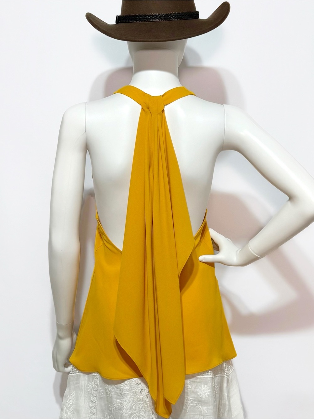 BCBGMaxAzria Mustard Minimalist V-Neck Sleeveless Camisole | Size XXS - Picture 5 of 7